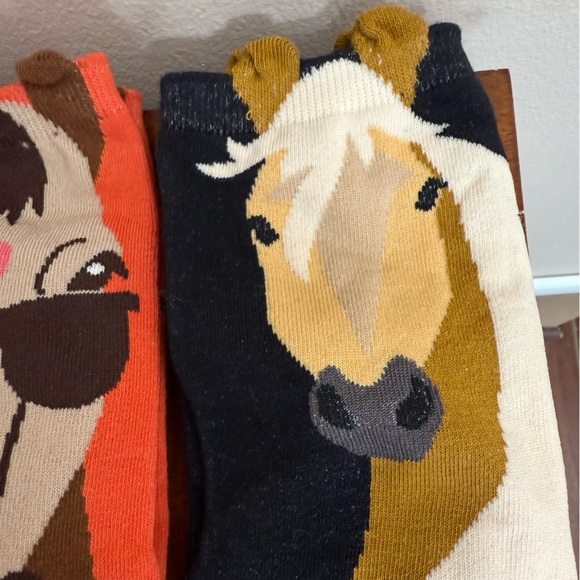 NEW 5 pairs horse print colorful crew socks women’s size 6-9.5 stocking stuffer - Picture 15 of 16